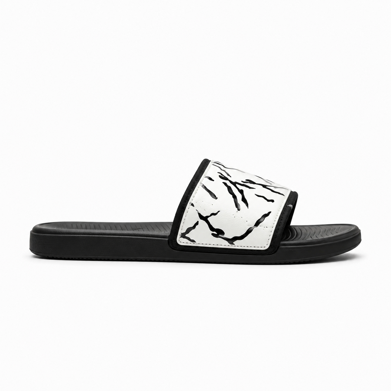 Men's Black & White Abstract Print Slide Slippers