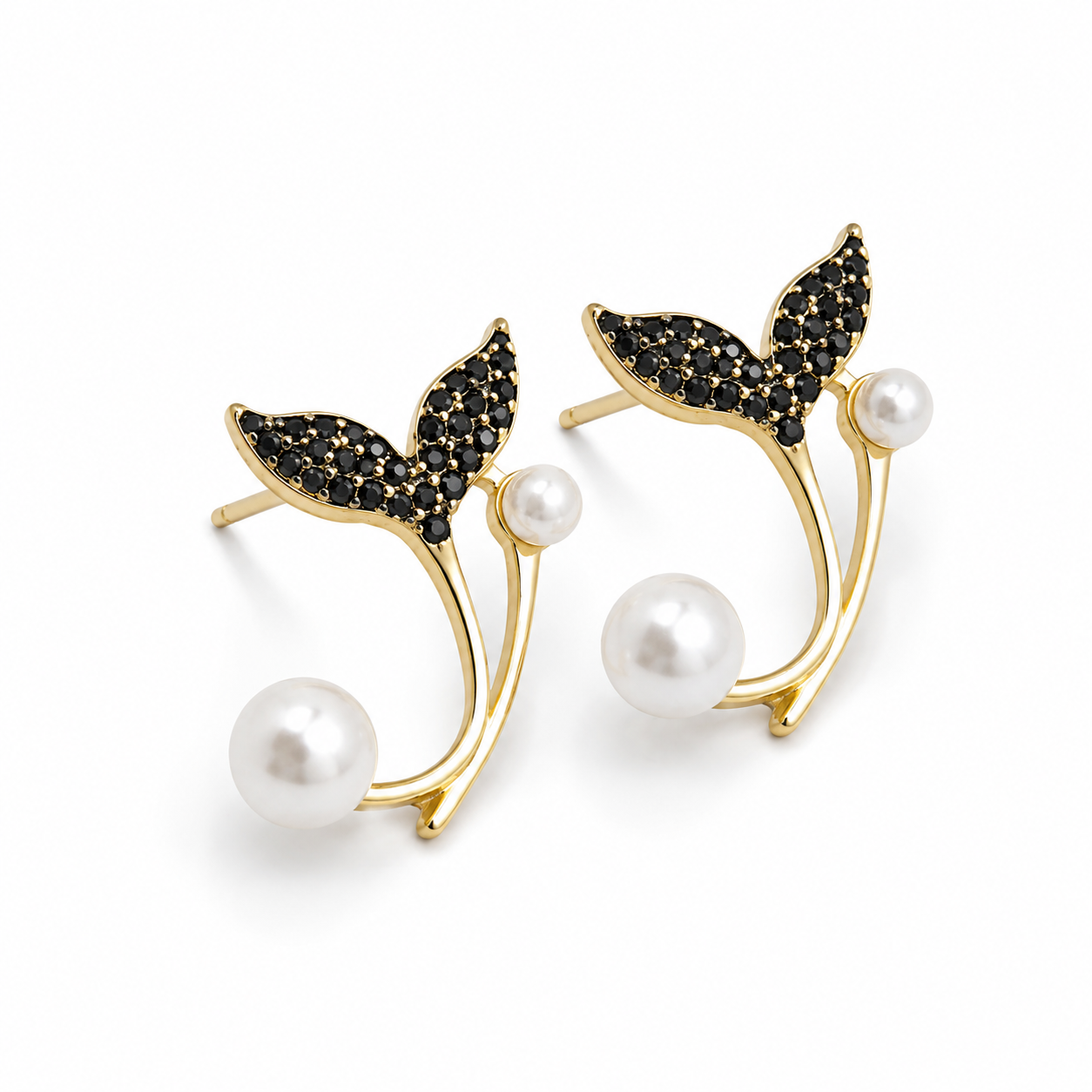 Women's Golden Leaf Pearl Stud Earrings