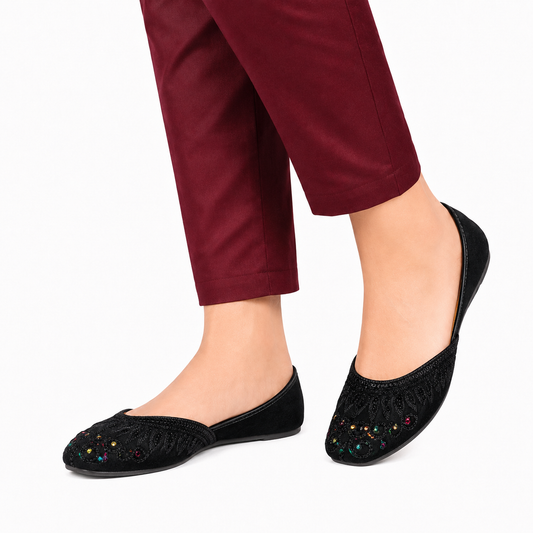 Women's Black Multicolor Embroidered Khussa
